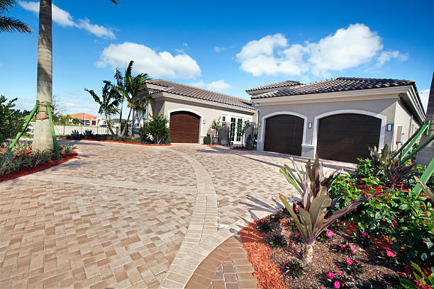 Best Driveway Paving Contractor  in Chesapeake Beach, MD
